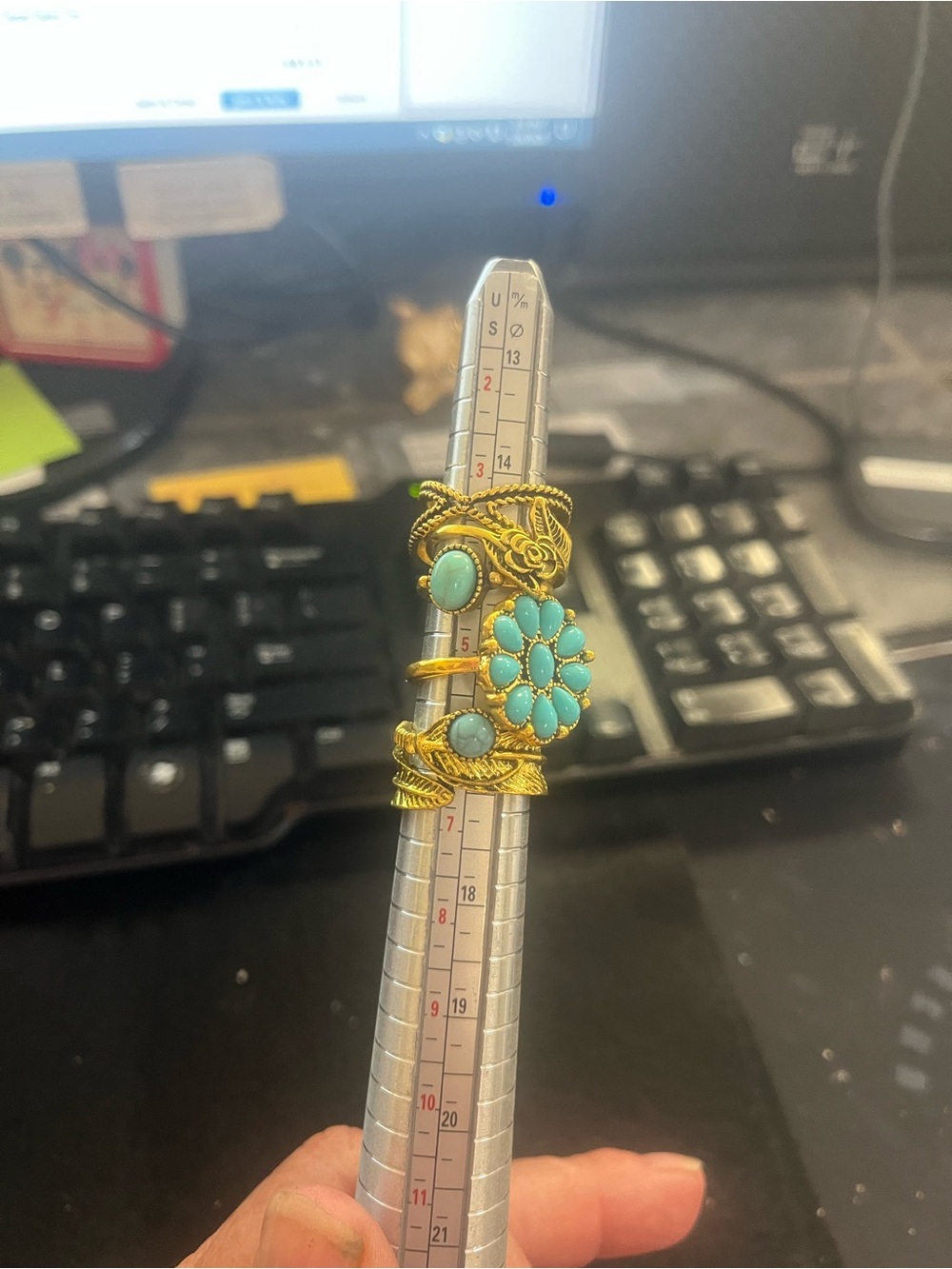 Gold-Tone Turquoise Floral  Ring set  - Women Jewelry